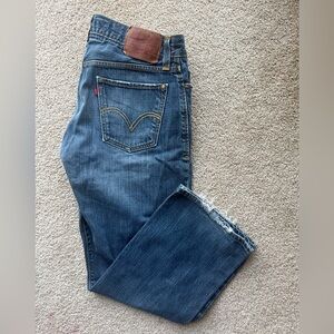 Cute Levi’s Jeans!